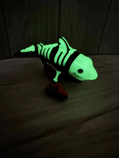 Imagen de Tralalero Tralala Halloween - Brain Rot - 3d Móvil - 16cm - Glow in the Dark