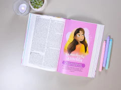 Biblia De Promesas Para Niñas/ Rosa/ Tapa Dura - El Maestro Tejedor