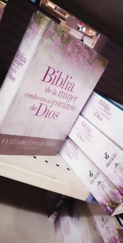 Biblia De La Mujer Conforme Al Corazón De Dios - comprar online