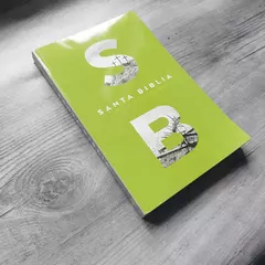 Biblia NVI Ultra fina Tapa Rustica Verde