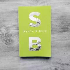 Biblia NVI Ultra fina Tapa Rustica Verde - tienda online