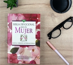 Biblia devocional para la mujer NVI - El Maestro Tejedor