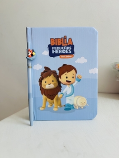 Biblia Pequeños Heroes Para Bebes - comprar online