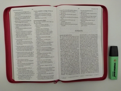 Biblia RVR60, Letra Grande, Tamaño Manual Fucsia Zipper - comprar online