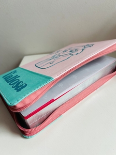 Biblia Valiosa Verde Menta Canto Plateado con cierre TLA - comprar online