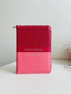 Biblia Bifloral Rosa duotono Imitación Piel, con cierre e Índice RVR 1960 - comprar online