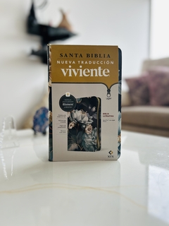 Biblia Ultrafina NTV Ziper Azul Flores en internet