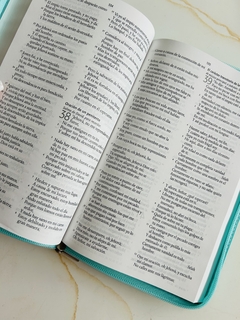 Biblia nombre De Dios Verde menta corazones con cierre RVR1960 - comprar online