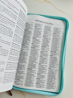 Biblia nombre De Dios Verde menta corazones con cierre RVR1960 - comprar online