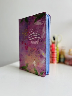 Biblia De Promesas Manual Lila Rosa Cierre con Índice