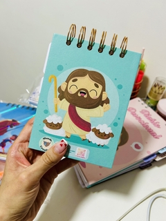 Agenda pequeña Diario devocional Jesus y ovejita argollada - comprar online