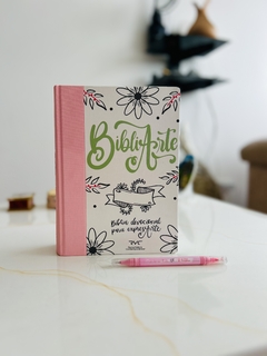 Biblia Arte /RVC083/ Blanco Rosa Tapa Dura Biblia devocional para expresArte - comprar online