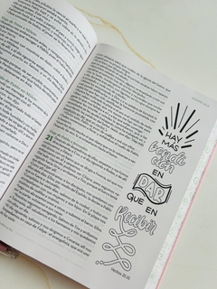 Biblia Arte /RVC083/ Blanco Rosa Tapa Dura Biblia devocional para expresArte