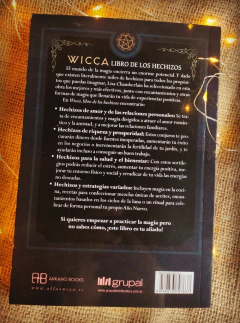 Wicca Libro de Hechizos de Lisa Chamberlain - comprar online