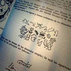 Dogma y ritual de alta magia Eliphas Levi en internet