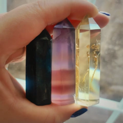 Obelisco de Fluorita Morada - comprar online