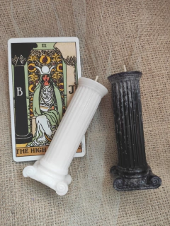 Columnas Dios y Diosa