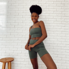 SHORTS COMFY - VERDE MILITAR