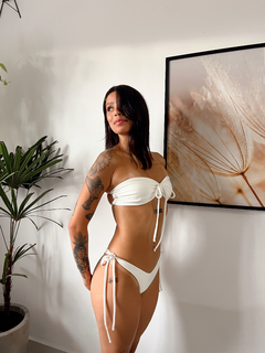 Imagem do BIQUINÍ MEL - OFF WHITE BRILHO
