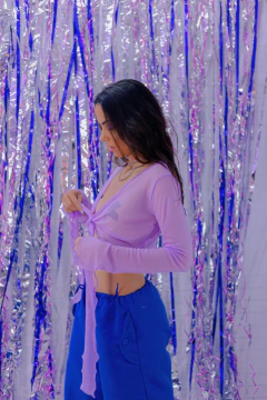 Cropped manga longa frufru tule