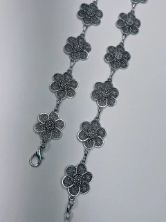 Cinto flowers prata - BY Famelli