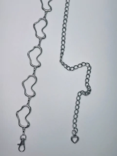 Cinto assimétrico em prata