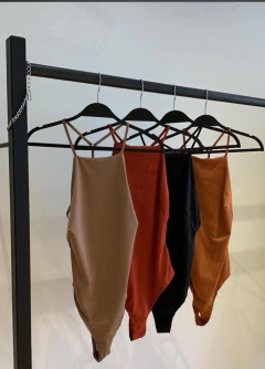 Body elisa - BY Famelli