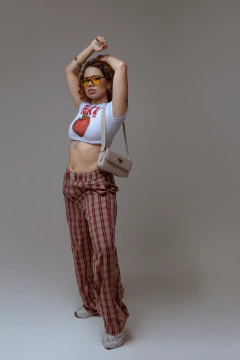 Calça xadrez mini label los angeles xadrez bege com vinho