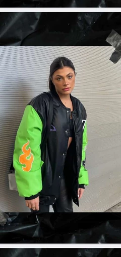 Jaqueta bomber exclusiva / Edição limitada na internet