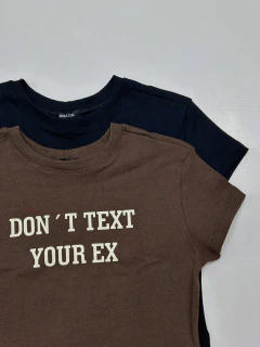 Cropped Don´t text you ex na internet