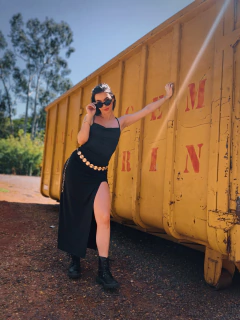 Vestido fenda Scarlett preto