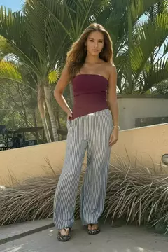 Imagem do Calça Los Angeles wide led cos com elástico preta/branco