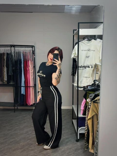 Blusa Babytee franzidos preta na internet