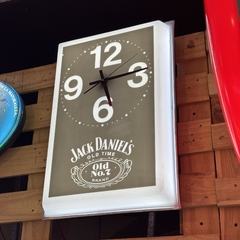 Reloj Retro-Iluminado Jack Daniels - comprar online