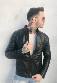 Campera Sebastián on internet