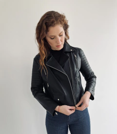 CAMPERA ZAFIRA NEGRA en internet