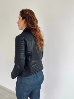 CAMPERA ZAFIRA NEGRA - tienda online