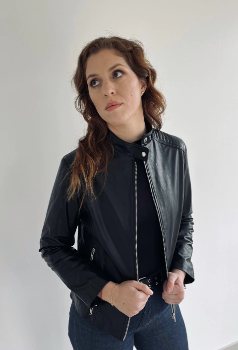 CAMPERA PICA NEGRA en internet