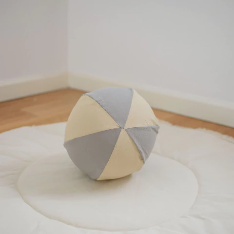 GLOBO-PELOTA LISA (Varios colores) - comprar online