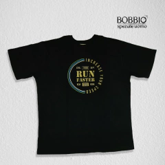 Remera Run Faster en internet