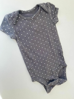 Body gris lunares blancos mc cartersr rn(251)
