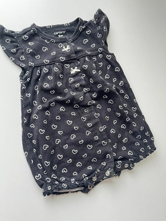 Romper de algodon negro corazones carters 3m(255)