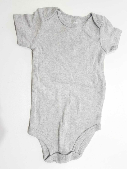 Body mc gris liso Carters 6-9m(251) - comprar online