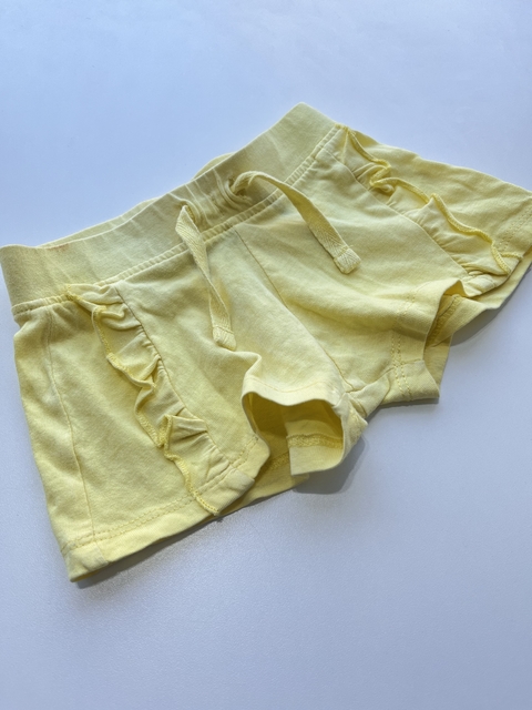 Short amarillo Primark t6-9m(11)