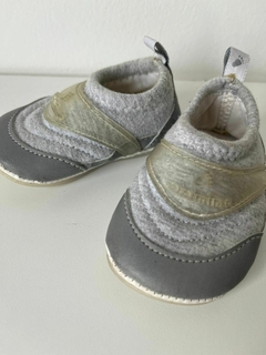 Zapatitos grises no caminantes mimo t.16(230) - comprar online
