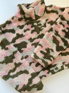 Buzo peludito Como Quieres camuflado rosa y verde (181)