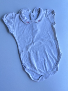 Body blanco mc con cuello cheeky 6m(60)