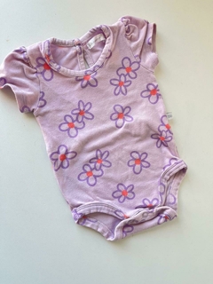 Body mc lila flores violetas cheeky rn(234)