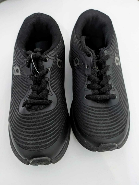 Zapatillas deportivas negras TGummi t26(191)