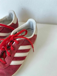Zapatillas rojas lineas blancas adidas t.26(10) en internet